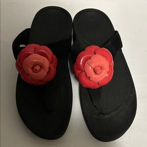 Fitflop Black Sandals with Red Floral Accent. Size 7